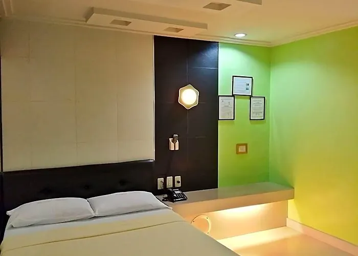 Orchids Drive Hotel